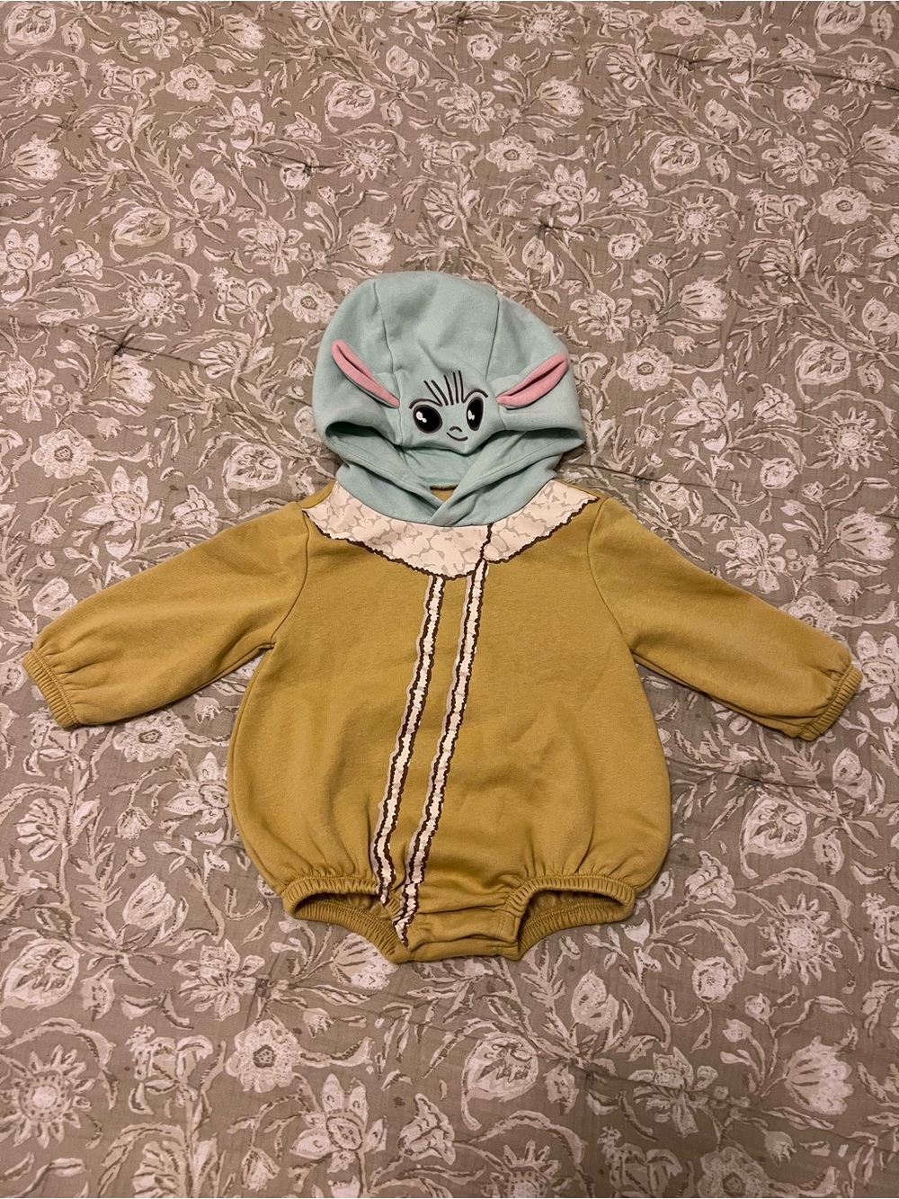 Old Navy Grogu Costume 6-12 months
